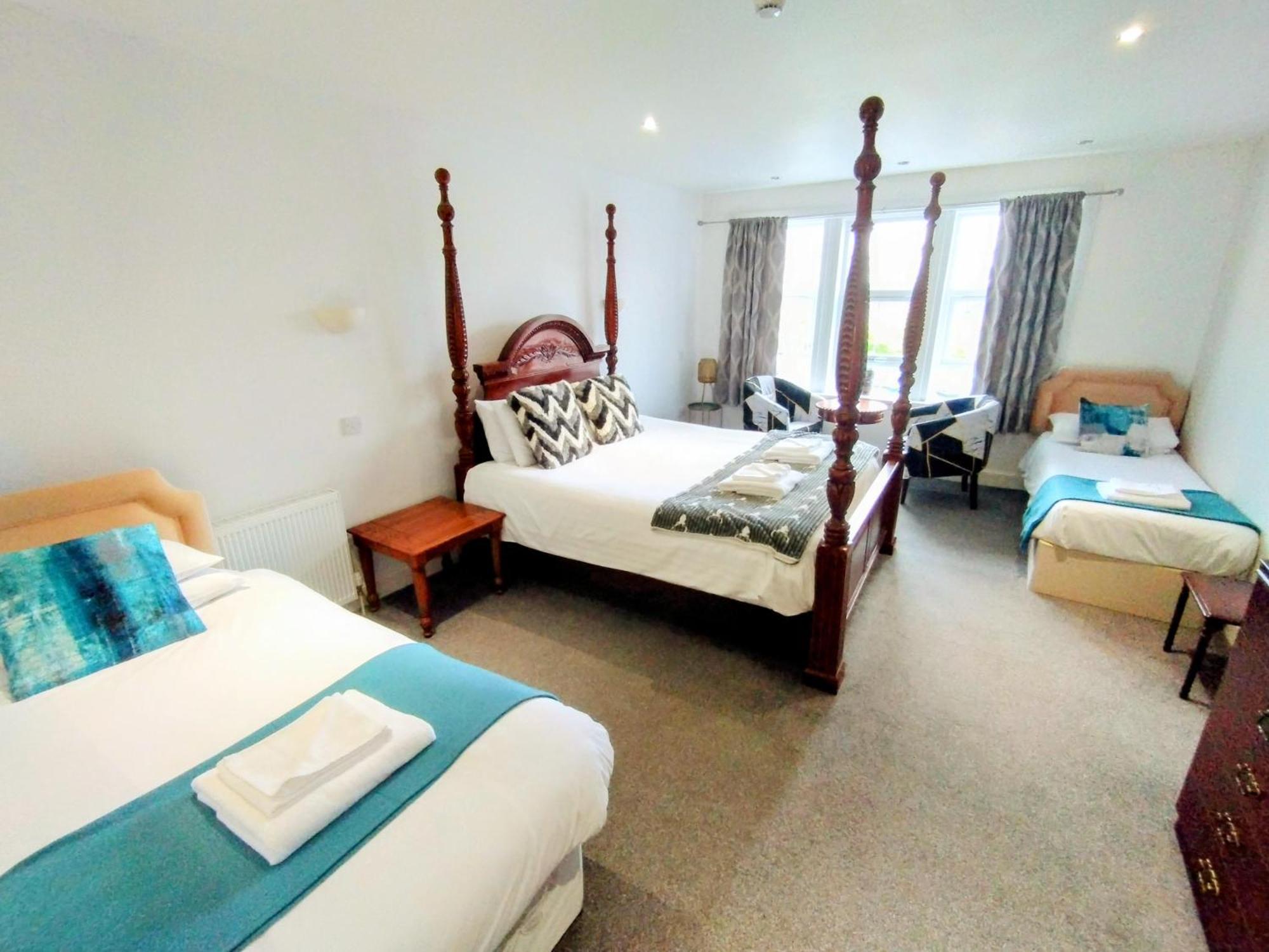 Oyo Gin House Hotel Greenock Eksteriør bilde