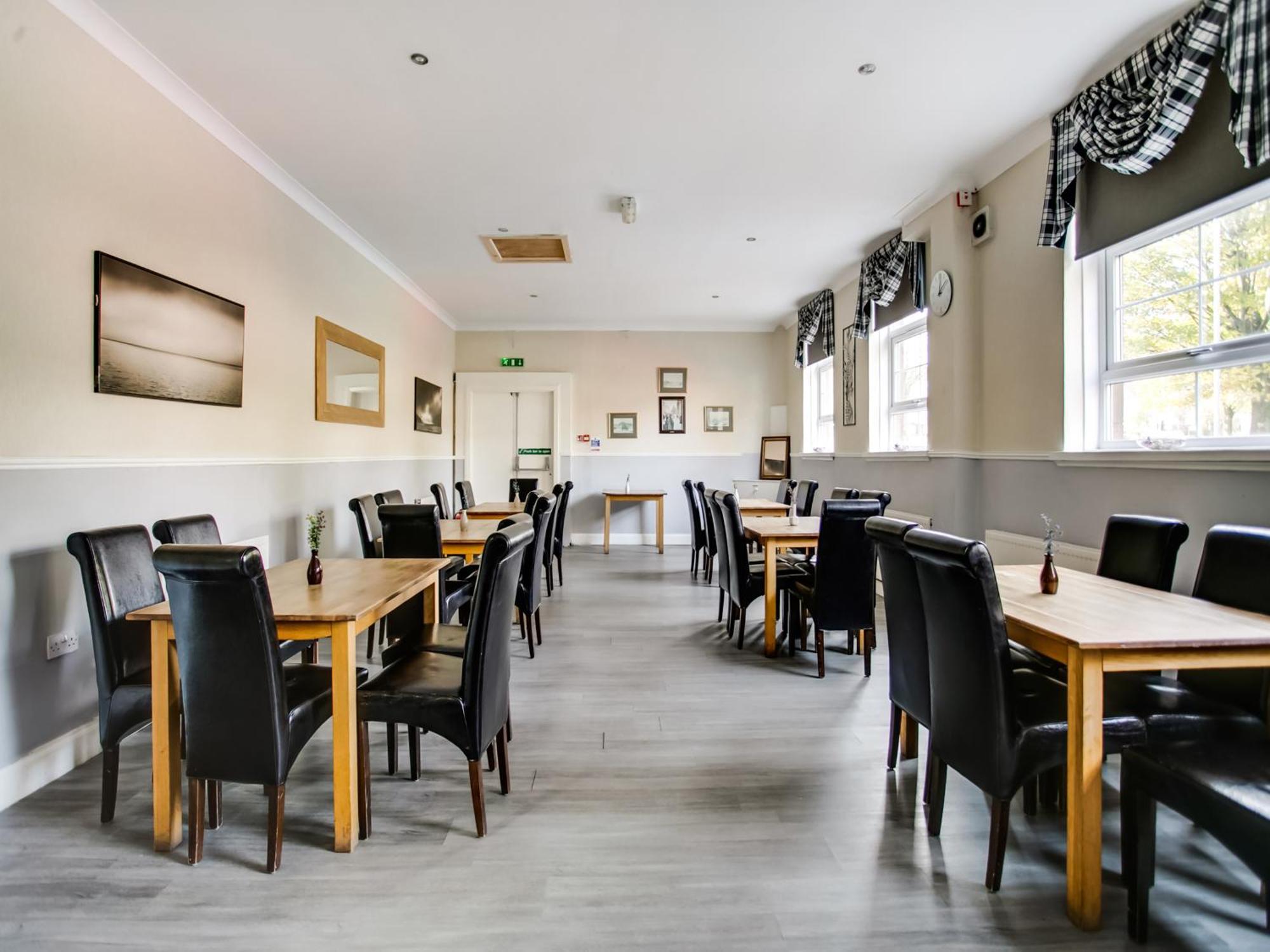 Oyo Gin House Hotel Greenock Eksteriør bilde